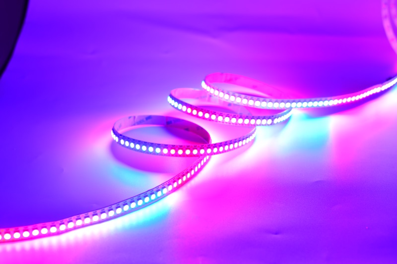 LED燈帶2.JPG LED燈帶2.JPG