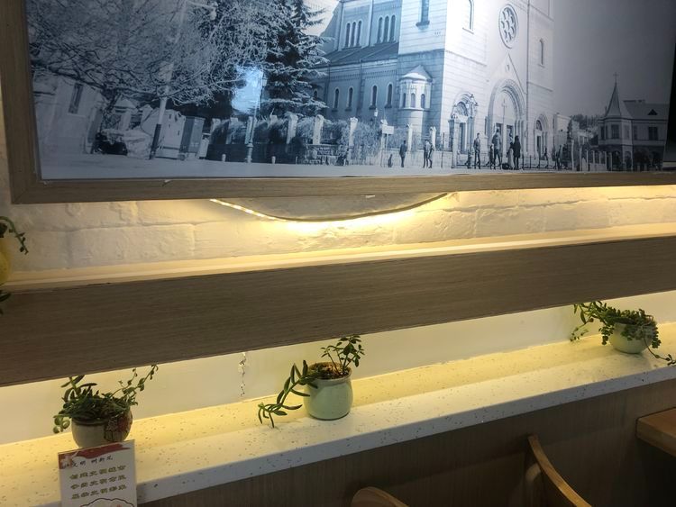 LED燈帶安裝粘不住怎么辦？