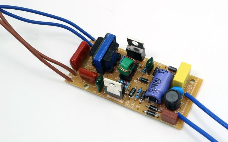 LED燈帶需要鎮流器嗎?一篇文章講清楚